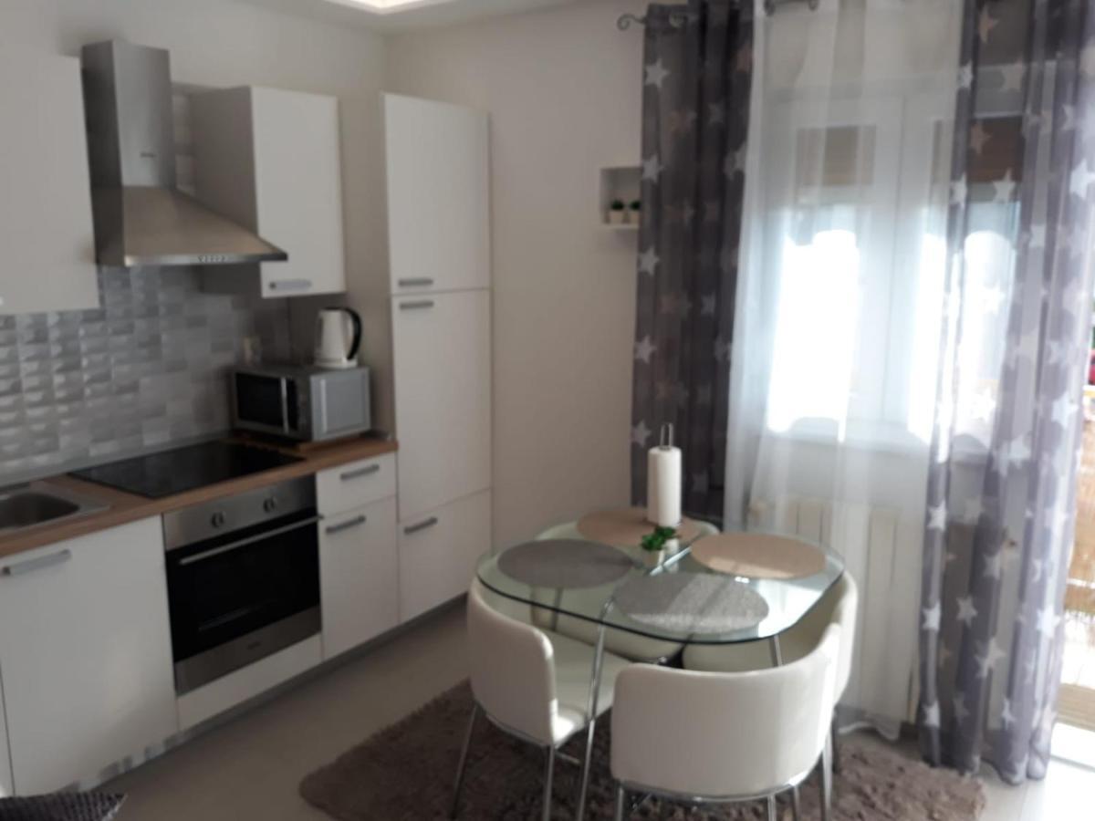 New Apartment Dany With Parking For Two 스플리트 외부 사진